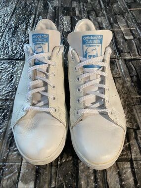 Vintage Leather Stan Smith Adidas Women’s Size 8 Rare Cloud Off-White/Blue Bird"
